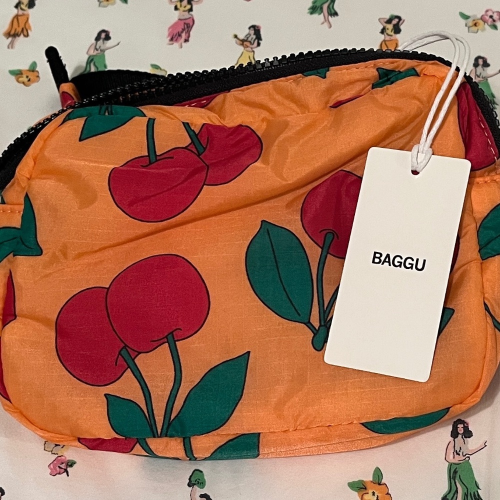 NWT BAGGU Puffy Fanny Pack SHERBET CHERRY